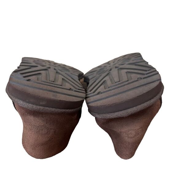 UGG Cooke Grizzly Wool Lined Slipper - Picture 8 of 11